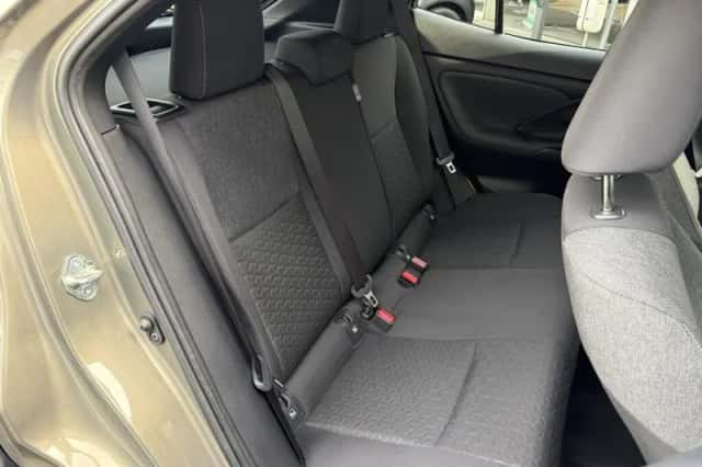 Toyota Yaris Cross (2021) thumbnail 33
