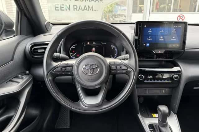 Toyota Yaris Cross (2021) thumbnail 9
