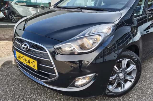 Hyundai ix20 (2016) thumbnail 2