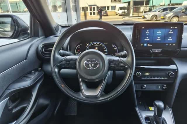 Toyota Yaris Cross (2021) thumbnail 9
