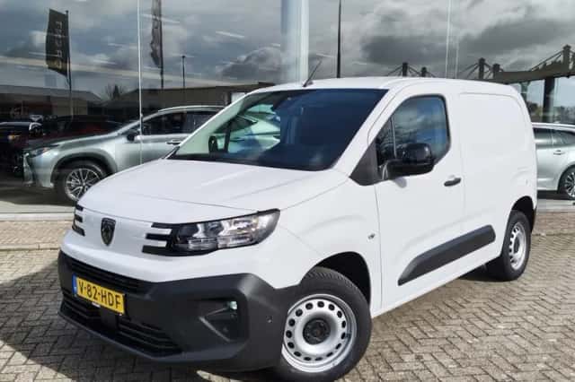 Peugeot Partner (2024) thumbnail 1