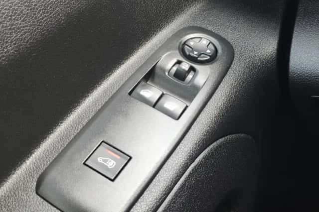 Peugeot Partner (2024) thumbnail 24
