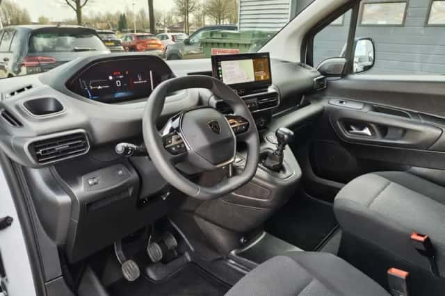Peugeot Partner (2024) thumbnail 26