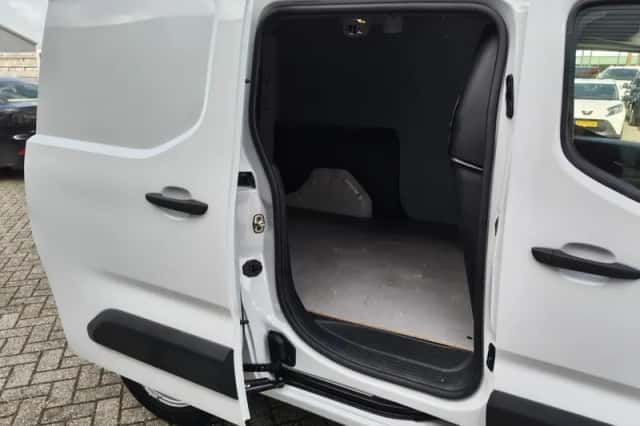 Peugeot Partner (2024) thumbnail 29