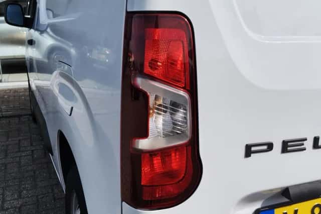Peugeot Partner (2024) thumbnail 36