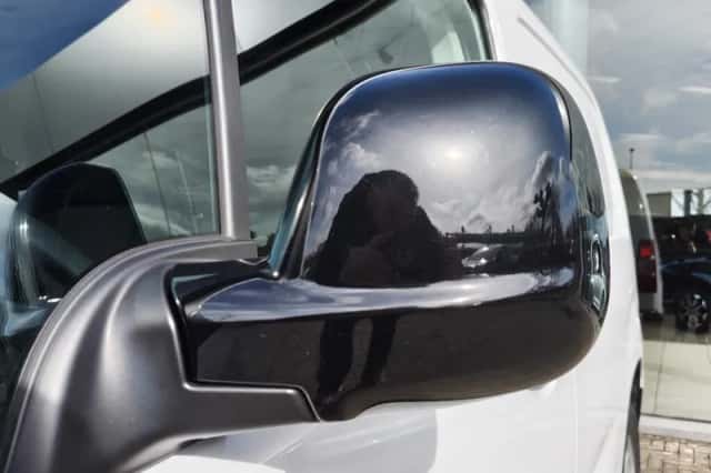 Peugeot Partner (2024) thumbnail 37