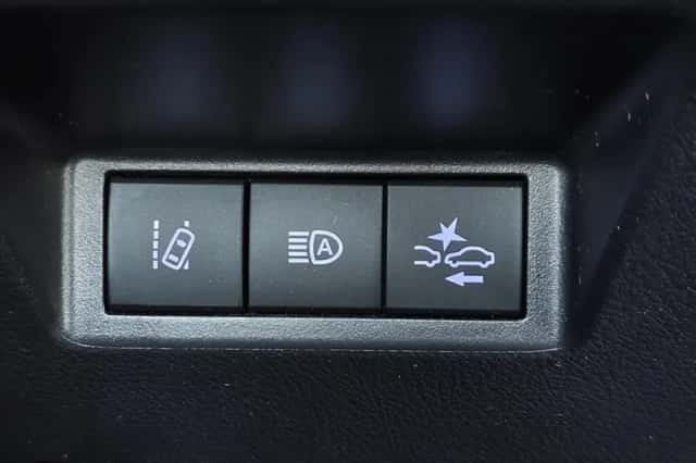 Toyota Yaris (2019) thumbnail 24