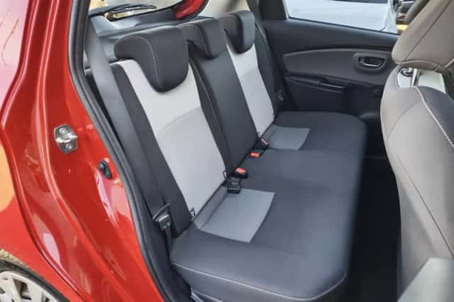 Toyota Yaris (2019) thumbnail 29