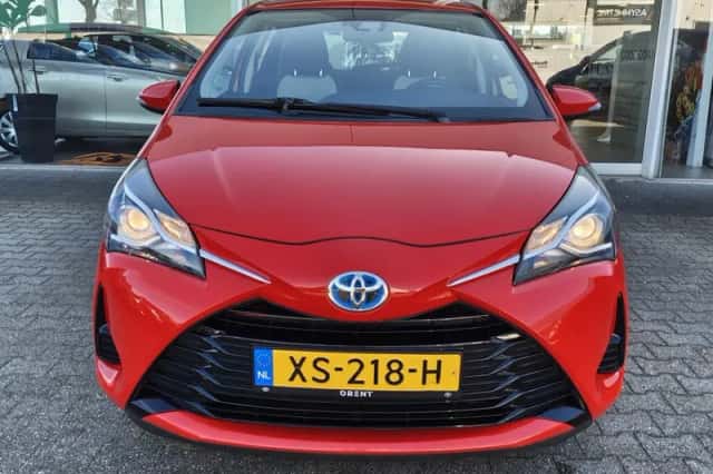 Toyota Yaris (2019) thumbnail 6