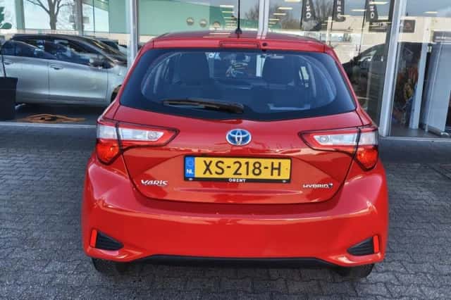 Toyota Yaris (2019) thumbnail 7