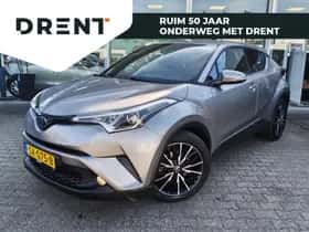 Toyota C-HR (2018) thumbnail 1