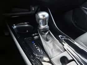 Toyota C-HR (2018) thumbnail 21