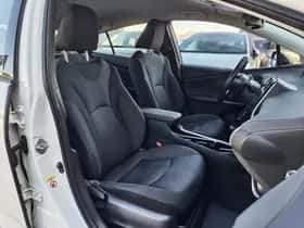 Toyota Prius (2018) thumbnail 31