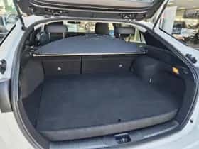 Toyota Prius (2018) thumbnail 34