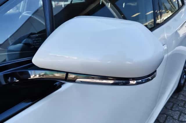 Toyota Prius (2018) thumbnail 39