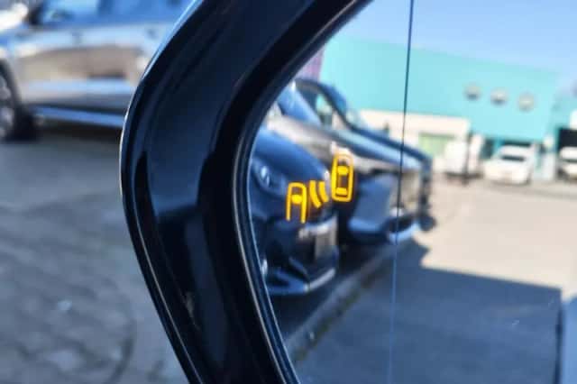 Toyota Prius (2018) thumbnail 40