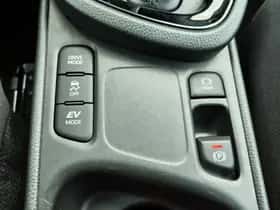 Toyota Yaris Cross (2025) thumbnail 21