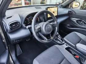 Toyota Yaris Cross (2025) thumbnail 24