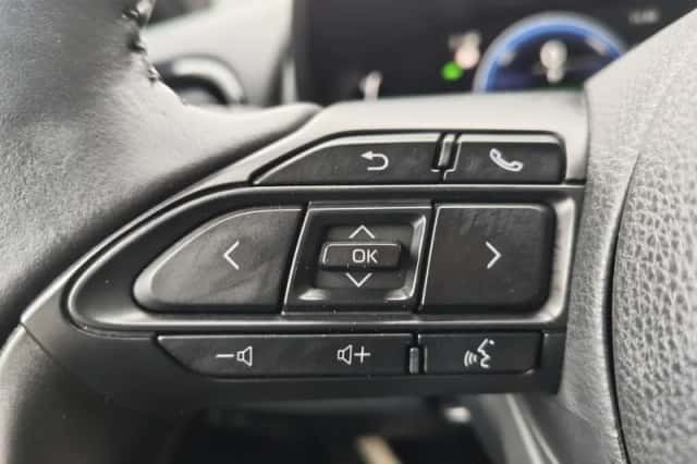 Toyota Yaris Cross (2025) thumbnail 12