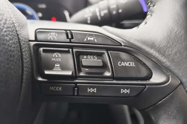 Toyota Yaris Cross (2025) thumbnail 13