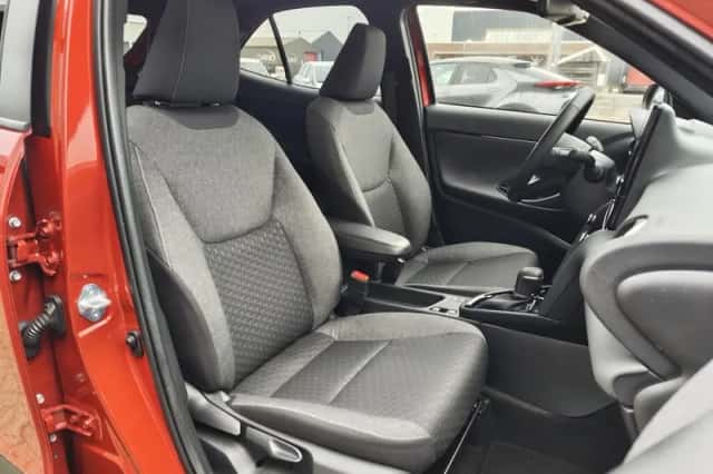Toyota Yaris Cross (2025) thumbnail 28