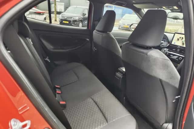 Toyota Yaris Cross (2025) thumbnail 29