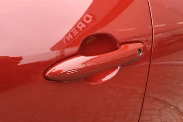 Toyota Yaris Cross (2025) thumbnail 37