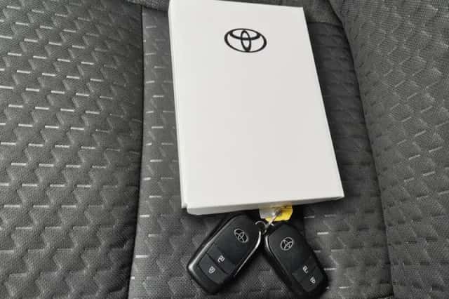 Toyota Yaris Cross (2025) thumbnail 39