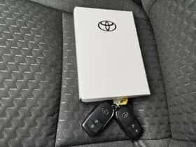 Toyota Yaris Cross (2025) thumbnail 39