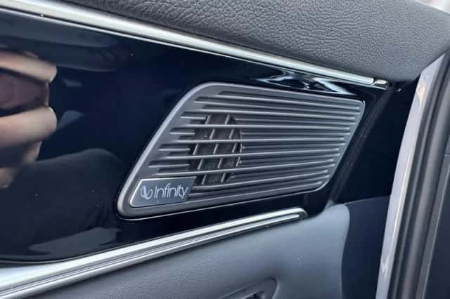 BYD Seal U (2026) thumbnail 7