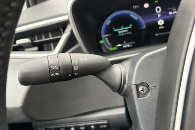 Toyota Corolla (2025) thumbnail 13