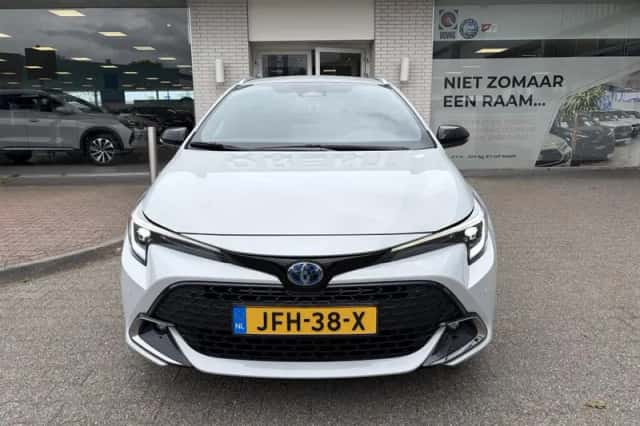 Toyota Corolla (2025) thumbnail 6