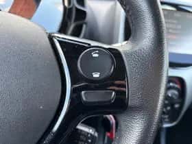 Toyota Aygo (2016) thumbnail 15