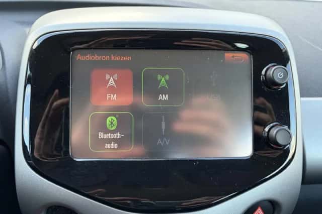 Toyota Aygo (2016) thumbnail 19