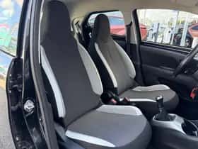 Toyota Aygo (2016) thumbnail 27