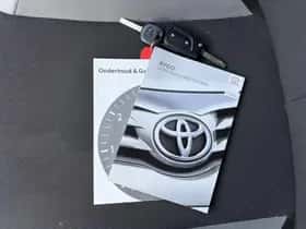 Toyota Aygo (2016) thumbnail 36
