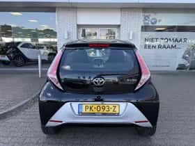 Toyota Aygo (2016) thumbnail 7