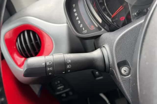 Toyota Aygo (2021) thumbnail 11