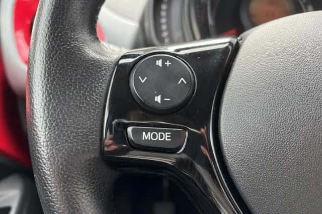 Toyota Aygo (2021) thumbnail 14