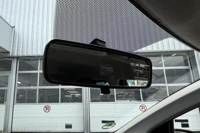 Toyota Aygo (2021) thumbnail 16