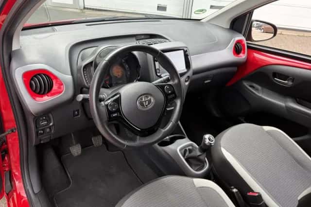 Toyota Aygo (2021) thumbnail 25