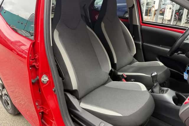 Toyota Aygo (2021) thumbnail 28