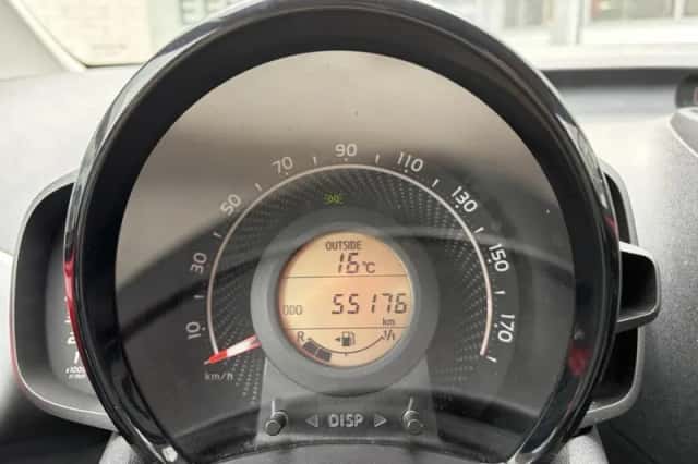 Toyota Aygo (2021) thumbnail 10