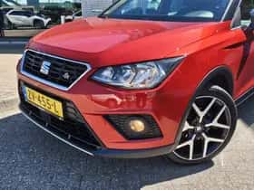 SEAT Arona (2019) thumbnail 2