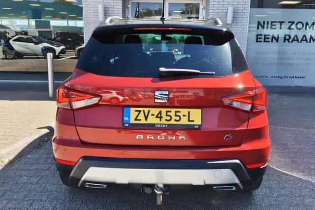 SEAT Arona (2019) thumbnail 7