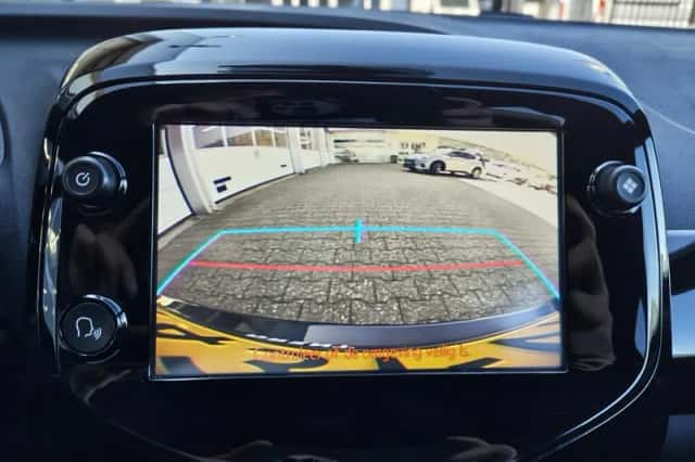 Toyota Aygo (2021) thumbnail 17