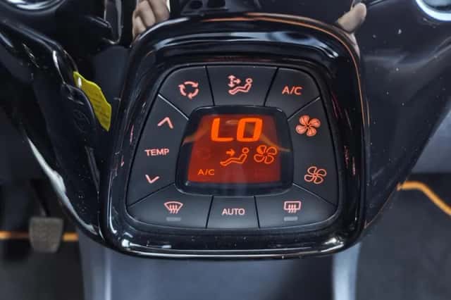 Toyota Aygo (2021) thumbnail 18