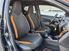 Toyota Aygo (2021) thumbnail 25