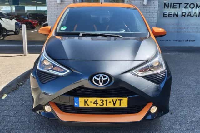 Toyota Aygo (2021) thumbnail 6