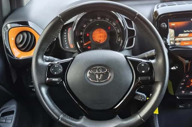 Toyota Aygo (2021) thumbnail 9